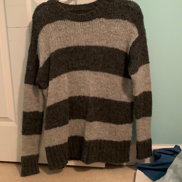 American Eagle Outfitters Sweaters - American Eagle Cozy Sweater